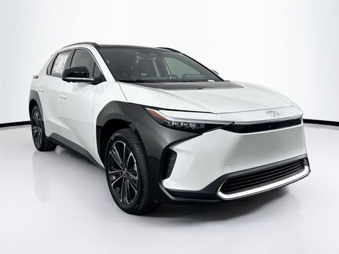 New 2025 Toyota bZ4X Limited image 4