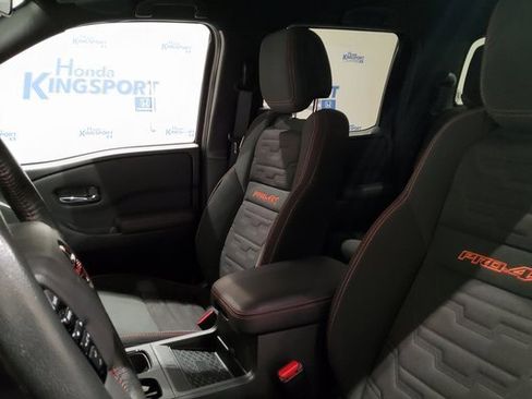 Used 2023 Nissan Frontier PRO-4X w/ Pro Convenience Package image 19