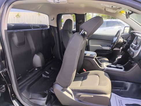 Used 2022 Chevrolet Colorado LT w/ Fleet Safety Package RWD image 54