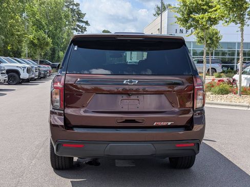 Used 2023 Chevrolet Tahoe RST w/ Luxury Package RWD image 4