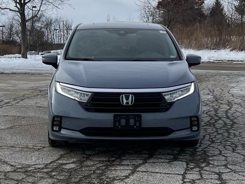 Certified 2023 Honda Odyssey Elite image 2