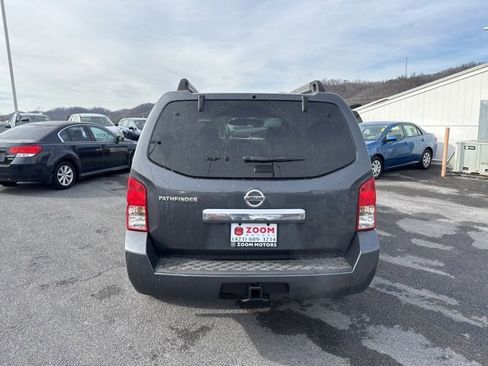 Used 2011 Nissan Pathfinder SV image 7