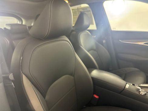Used 2023 INFINITI QX50 Luxe FWD image 26