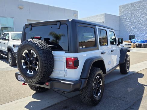 Certified 2026 Jeep Wrangler Unlimited Rubicon AWD/4WD image 5