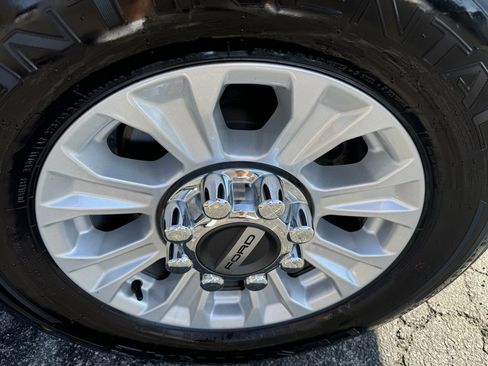 Used 2022 Ford F250 XLT w/ XLT Value Package image 5