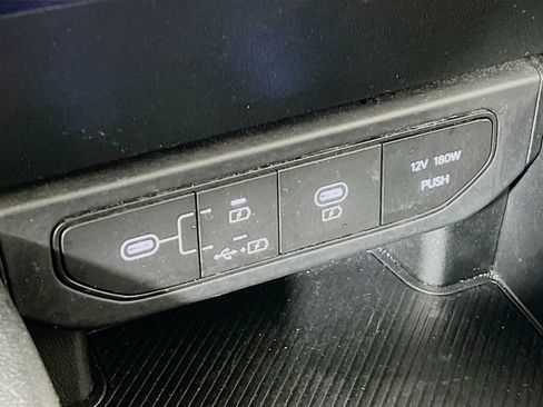 Used 2025 Kia K4 FWD image 20
