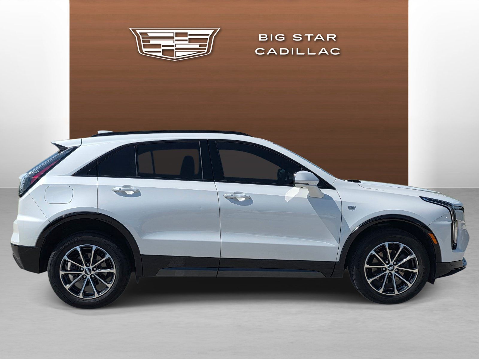 Used 2024 Cadillac XT4 Sport FWD image 6