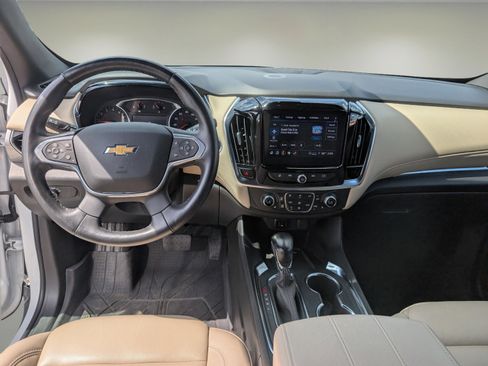 Used 2022 Chevrolet Traverse LT w/ LPO, Floor Liner Package image 13