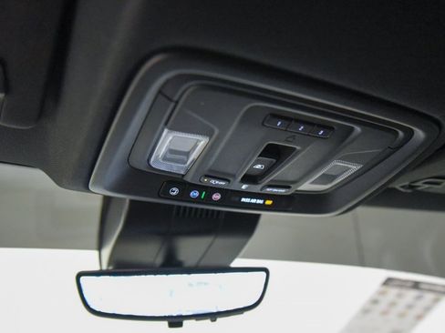 Used 2023 Chevrolet Silverado 1500 ZR2 w/ Technology Package image 26