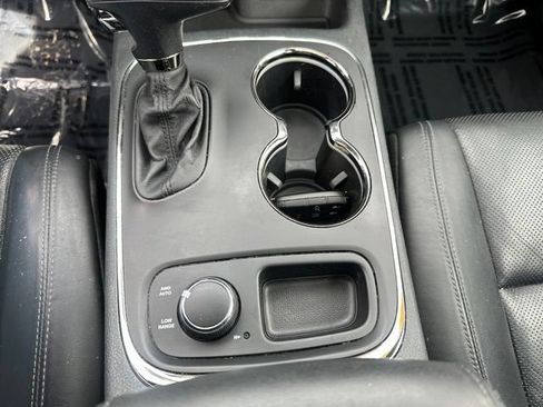 Used 2019 Dodge Durango R/T w/ Blacktop Package AWD/4WD image 35