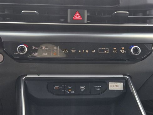 New 2026 Kia Carnival LXS image 14