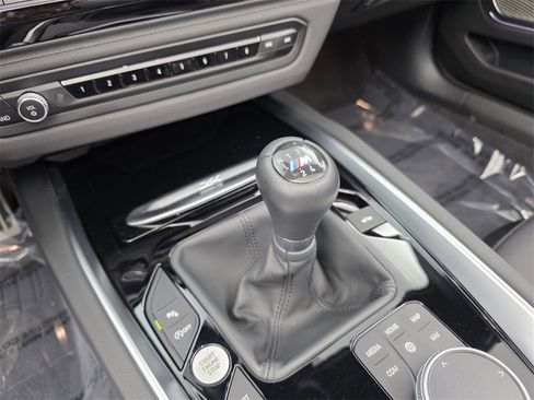 Used 2025 BMW Z4 M40i w/ Edition image 22