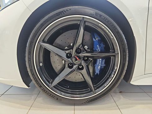 New 2026 Chevrolet Corvette E-Ray image 21