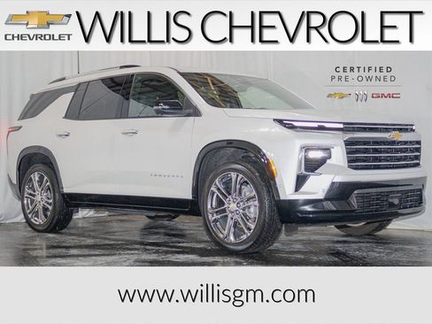 Certified 2025 Chevrolet Traverse High Country image 1