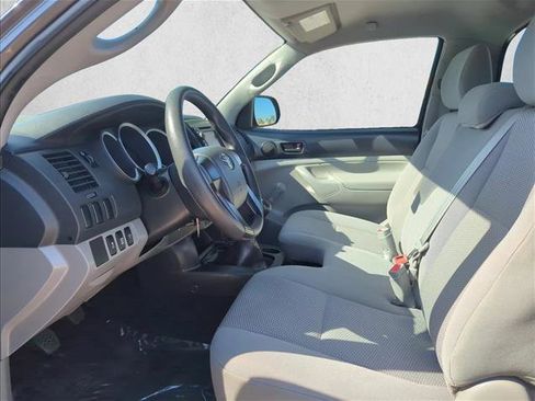 Used 2013 Toyota Tacoma 4x4 Regular Cab image 12