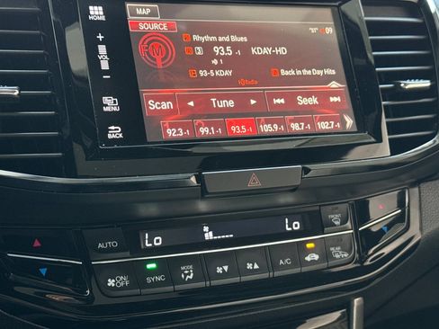 Used 2016 Honda Accord Touring image 20