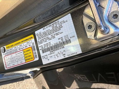 Used 2015 Ford Fusion Energi SE w/ Driver Assist Package image 16