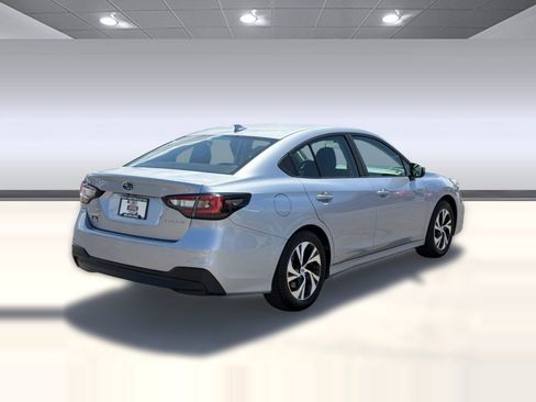 Used 2025 Subaru Legacy Premium AWD/4WD image 9
