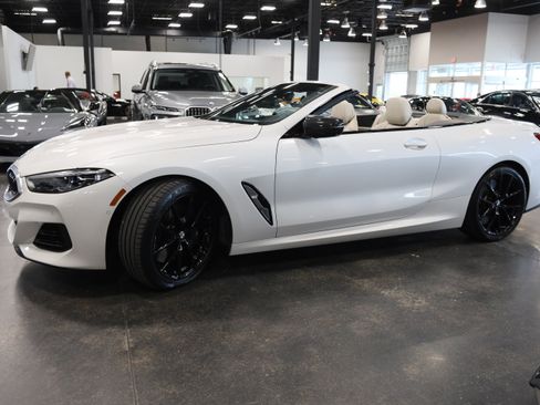 Used 2023 BMW M850i xDrive Convertible w/ M Carbon Exterior Package AWD/4WD image 16