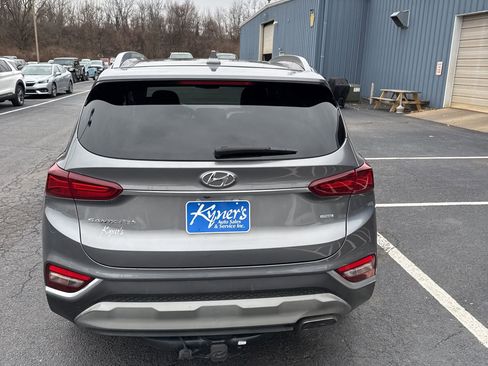 Used 2020 Hyundai Santa Fe SEL w/ Convenience + Premium Package image 5