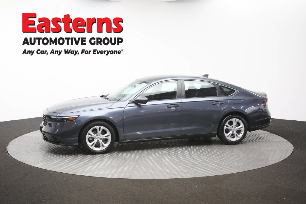 Used 2025 Honda Accord LX image 60