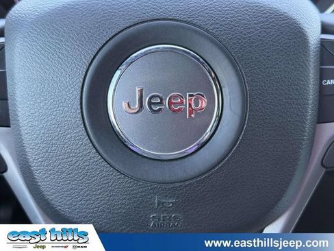 Certified 2020 Jeep Grand Cherokee Limited AWD/4WD image 29