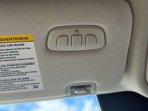 New 2026 Lincoln Aviator AWD image 36