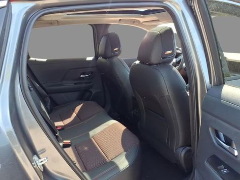 New 2026 Nissan Kicks SR w/ SR Premium Package AWD/4WD image 11