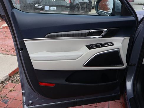 New 2025 Kia Telluride EX image 25