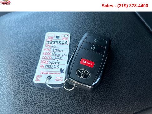 Used 2025 Toyota 4Runner TRD Sport AWD/4WD image 26