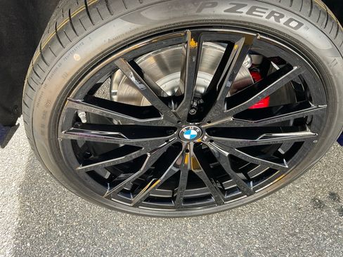 New 2026 BMW X5 M60i image 23