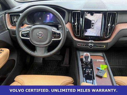 Certified 2025 Volvo XC60 B5 Ultra w/ Protection Package Premier AWD/4WD image 15