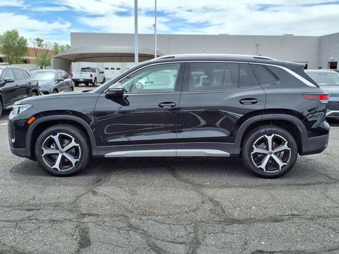 New 2026 Volkswagen Tiguan SE image 2