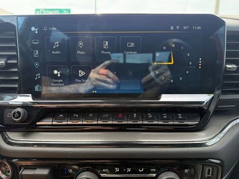 Used 2022 Chevrolet Silverado 1500 ZR2 image 23