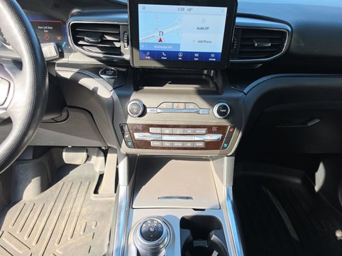 Used 2020 Ford Explorer ST AWD/4WD image 12