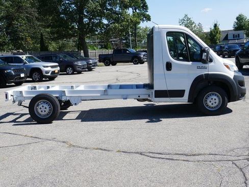 Used 2024 RAM ProMaster 3500 w/ Cold Weather Group image 6