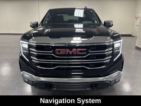 Used 2026 GMC Sierra 1500 SLT AWD/4WD image 2