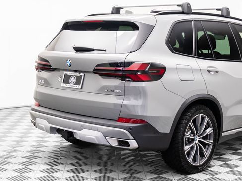 Certified 2025 BMW X5 xDrive40i w/ Parking Assistance Package image 33