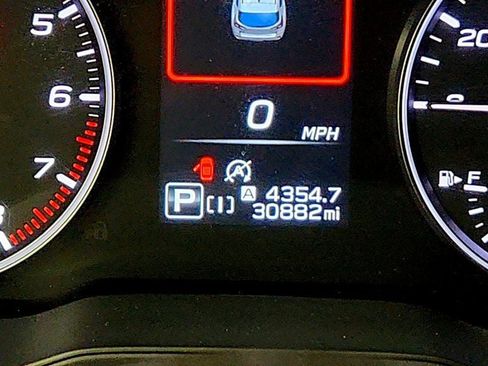 Used 2024 Subaru Impreza 2.0i Sport AWD/4WD image 16
