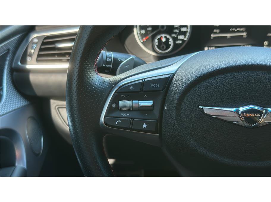Used 2023 Genesis G70 2.0T w/ Sport Prestige Package AWD/4WD image 27