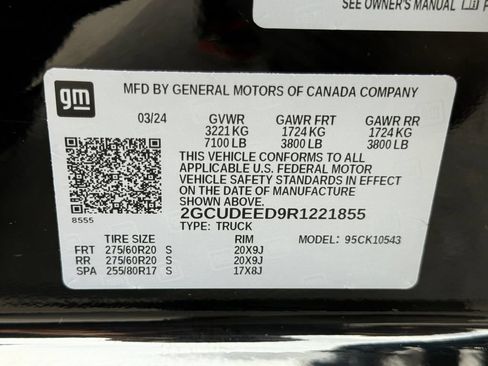 Used 2024 Chevrolet Silverado 1500 RST AWD/4WD image 28