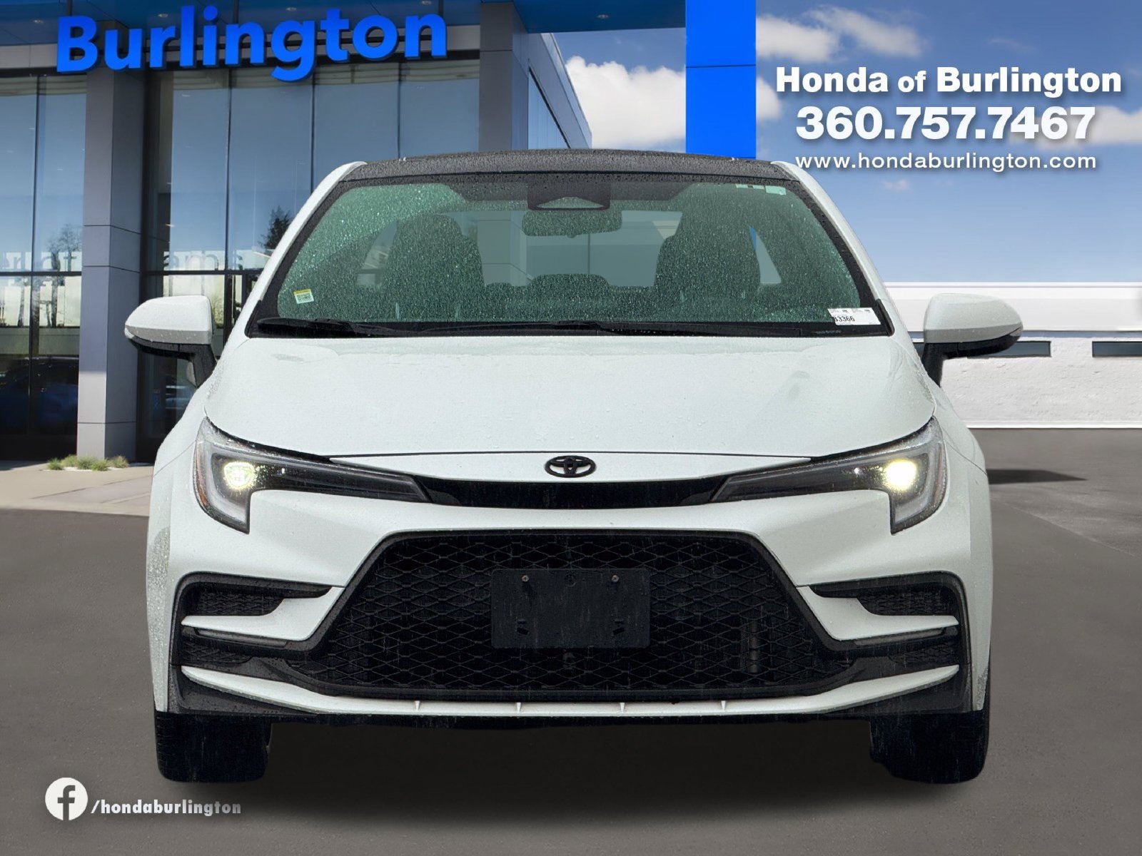 Used 2024 Toyota Corolla SE w/ SE Premium Package FWD image 10