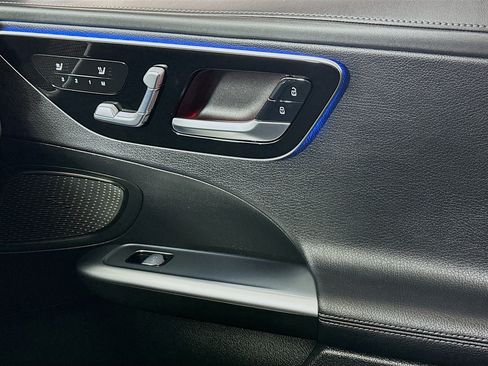 Used 2023 Mercedes-Benz C 300 4MATIC Sedan w/ AMG Line w/ Night Package image 15