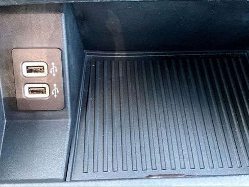 Used 2019 Ford F150 XLT w/ Equipment Group 302A Luxury image 17