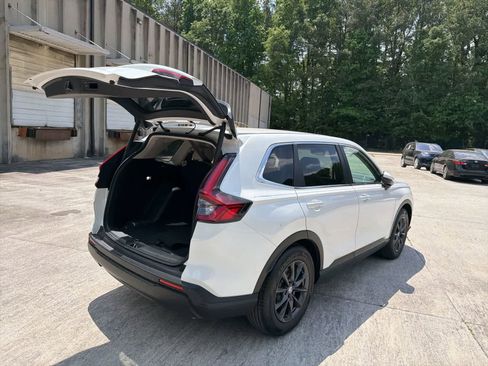 Used 2026 Honda CR-V EX-L image 10