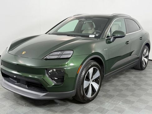 Certified 2025 Porsche Macan Electric RWD image 1