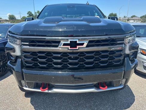 Used 2022 Chevrolet Silverado 1500 ZR2 AWD/4WD image 14