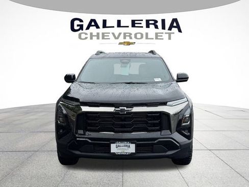 New 2026 Chevrolet Equinox ACTIV w/ Convenience Package III FWD image 3