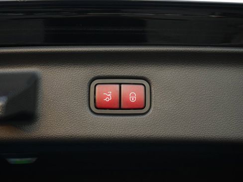 Used 2024 Mercedes-Benz S 63 AMG S image 35