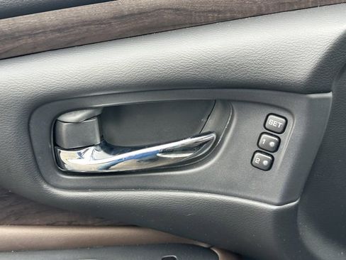 Certified 2024 Nissan Murano Platinum w/ Cargo Package image 21